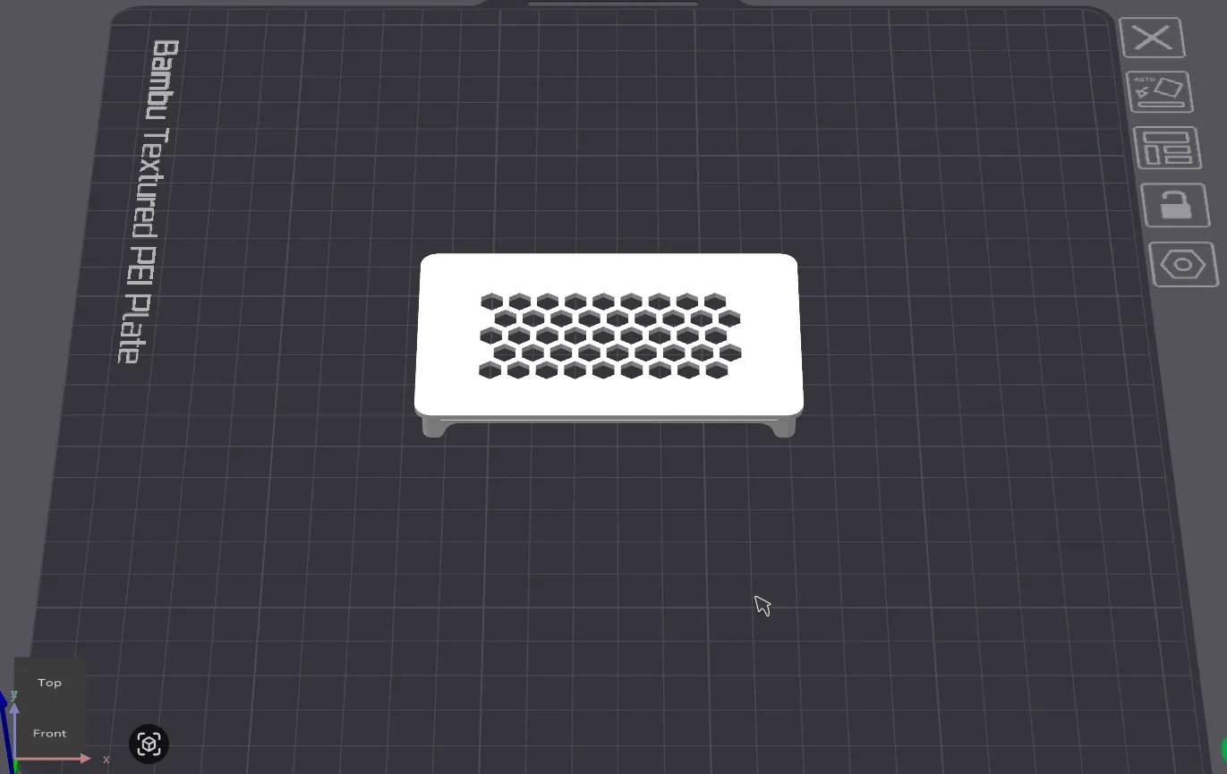Prikaz poklopca sa saćastom ventilacijom u programu za 3D ispis